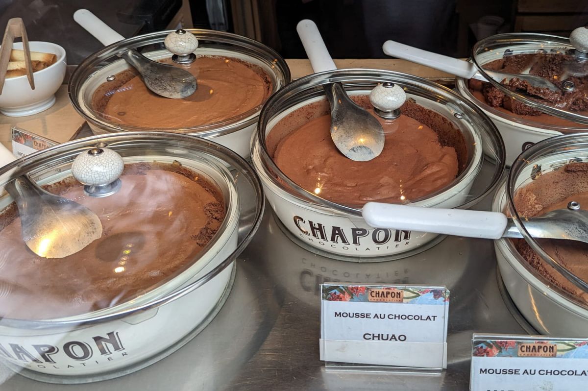 Plongée au cœur d'un bar à mousse au chocolat exceptionnel