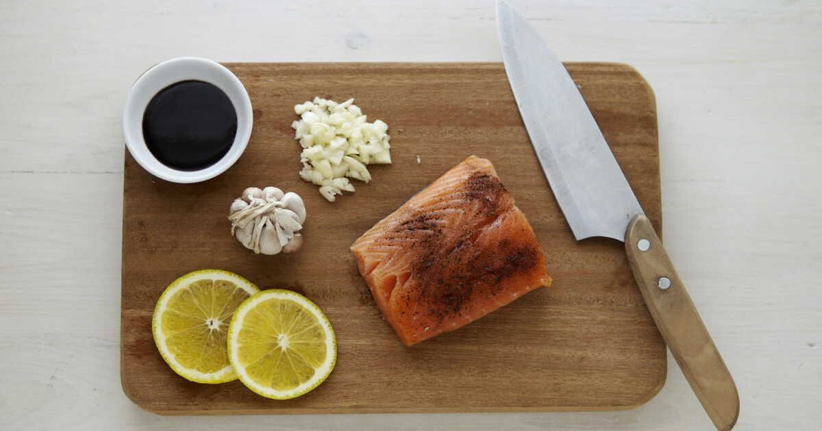 Découvrez un saumon thaï savoureux en 15 minutes pour un dîner express