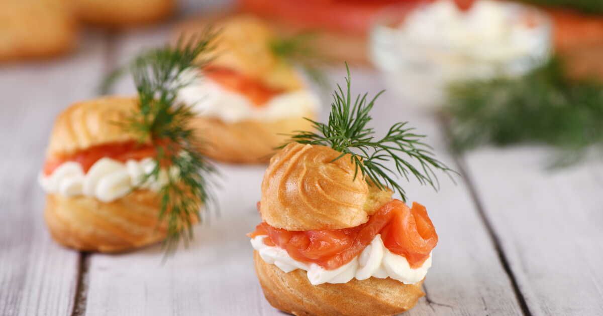 des minis choux au saumon fumé pour un apéro festif