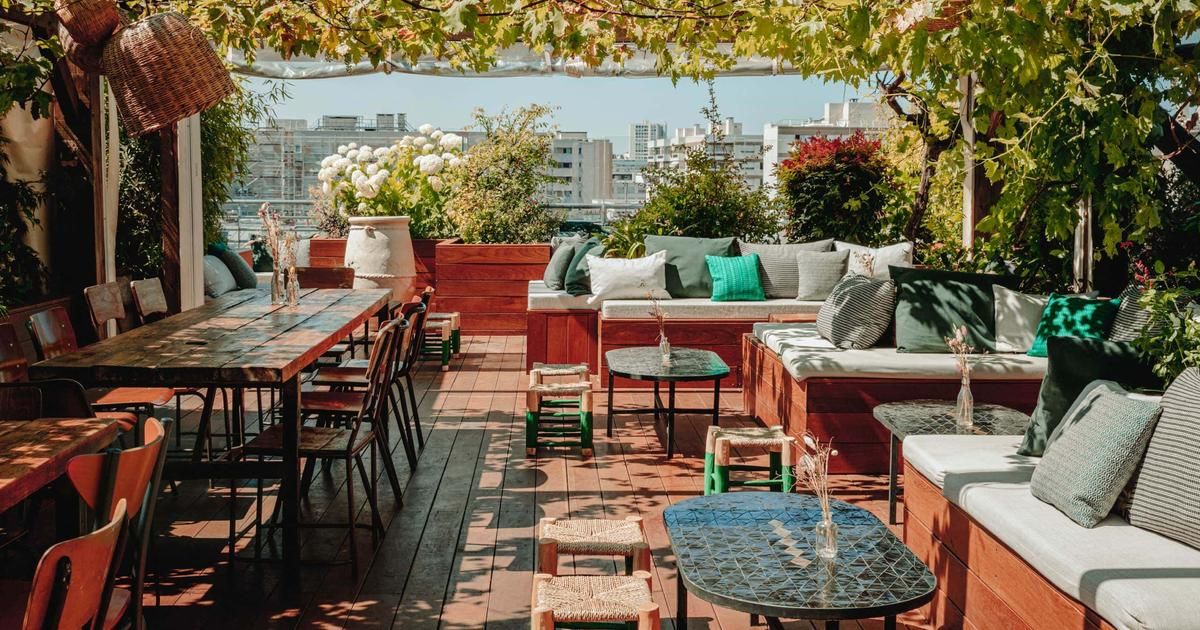 La terrasse parisienne qui s'invite au sommet des rooftops mondiaux