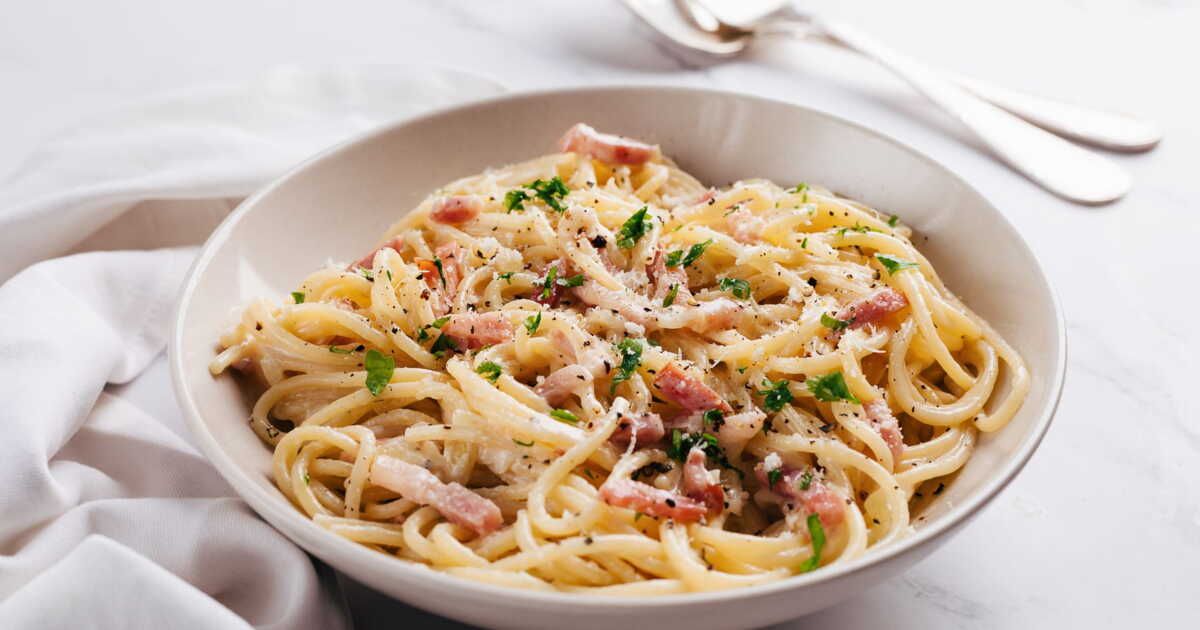 La vraie carbonara révélée par un chef italien : sans crème, tout un art