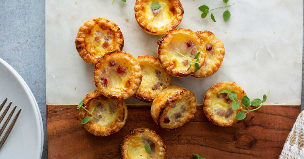 Les mini-quiches : des recettes incontournables pour vos apéros