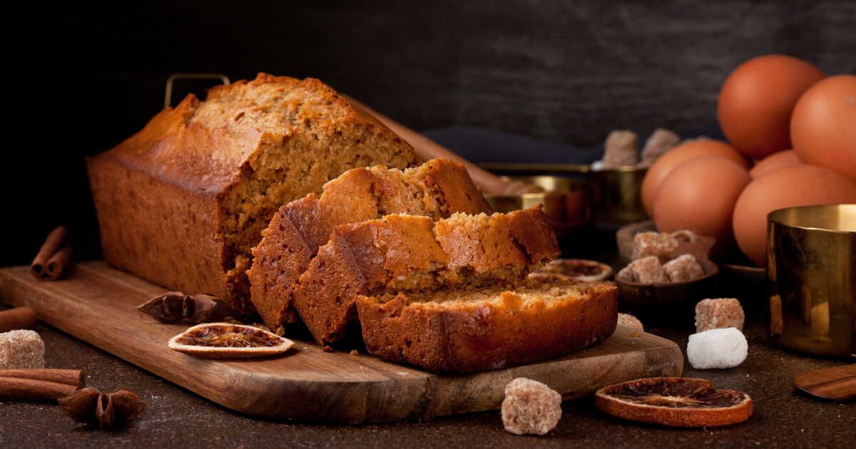 Un cake au miel et aux épices pour régaler vos goûters