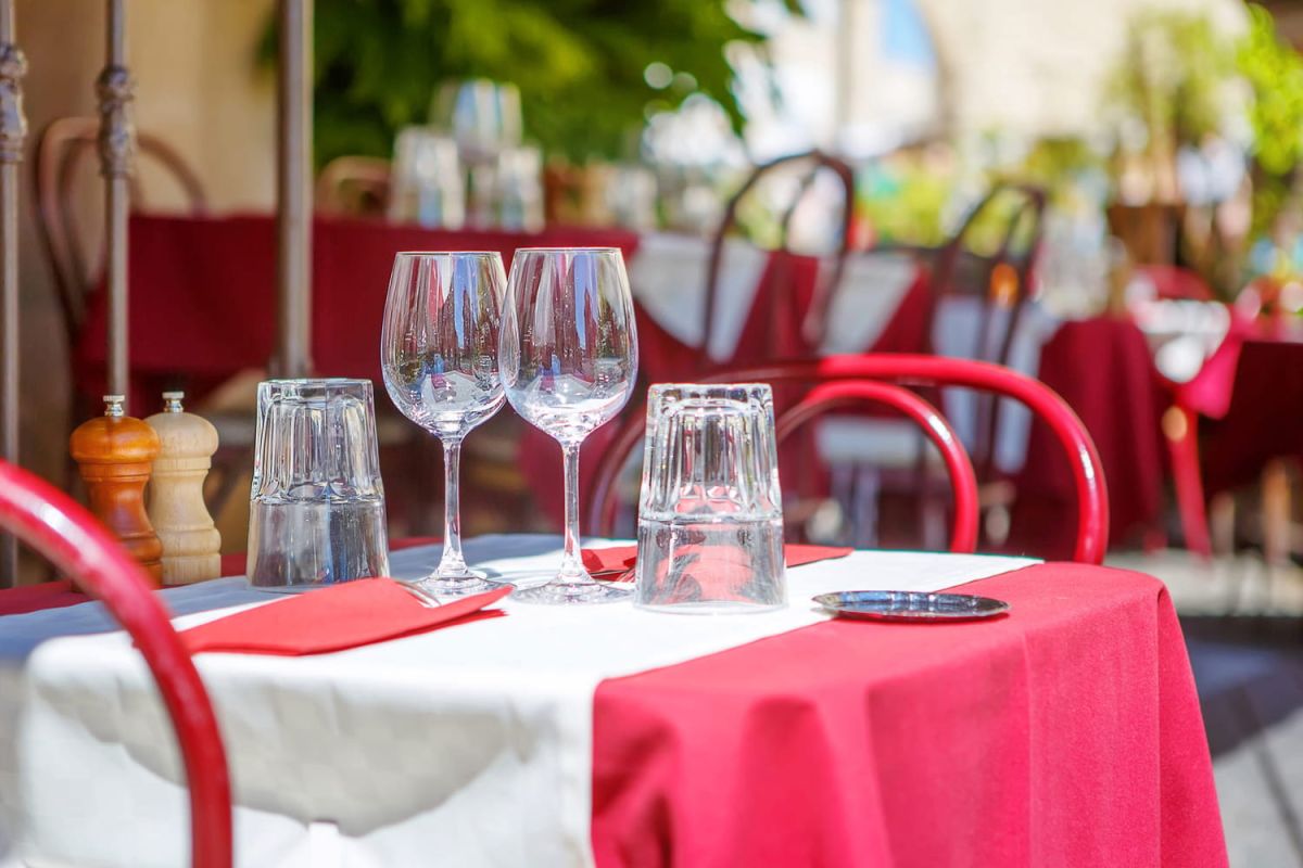 Une nouvelle règle au restaurant qui pourrait faire grincer des dents