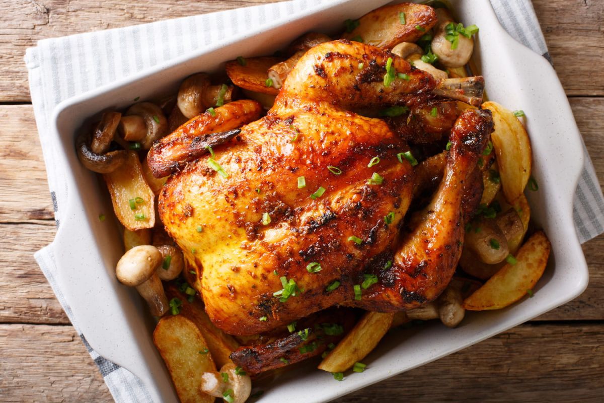 La méthode infaillible pour un poulet rôti juteux et doré