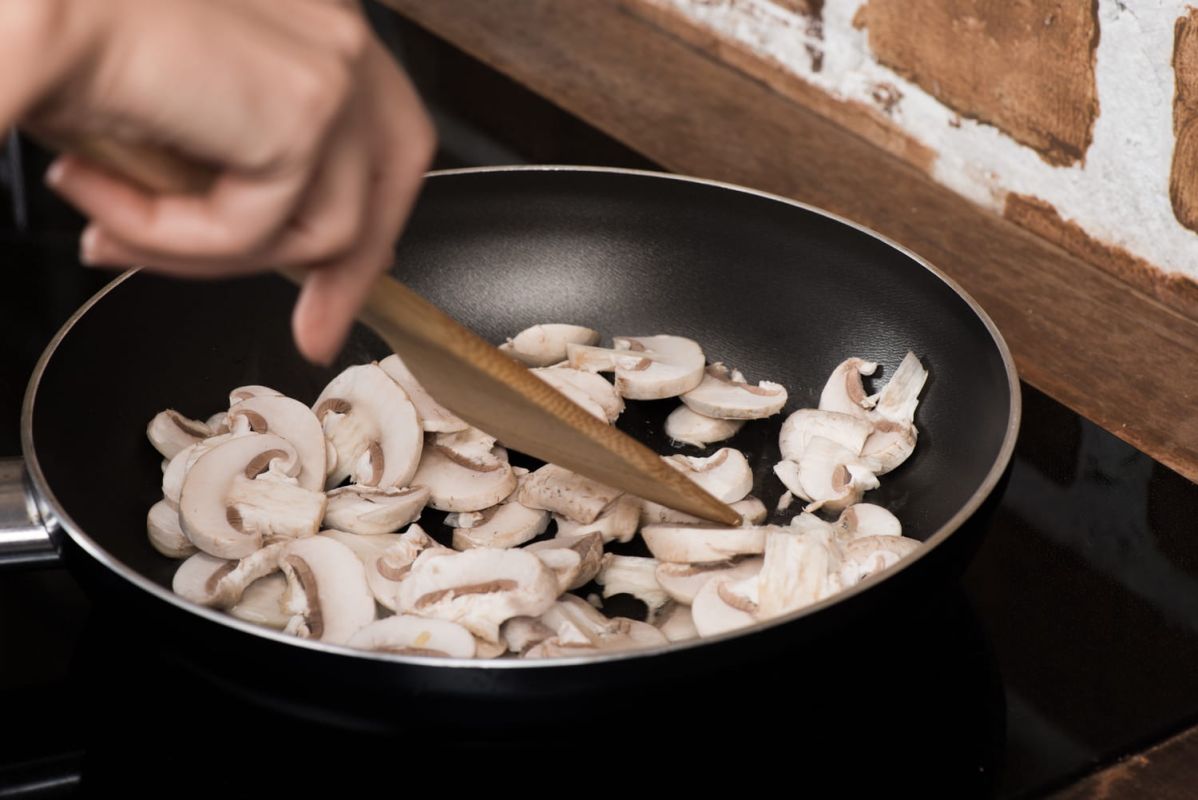 La technique infaillible de Philippe Etchebest pour des champignons parfaits