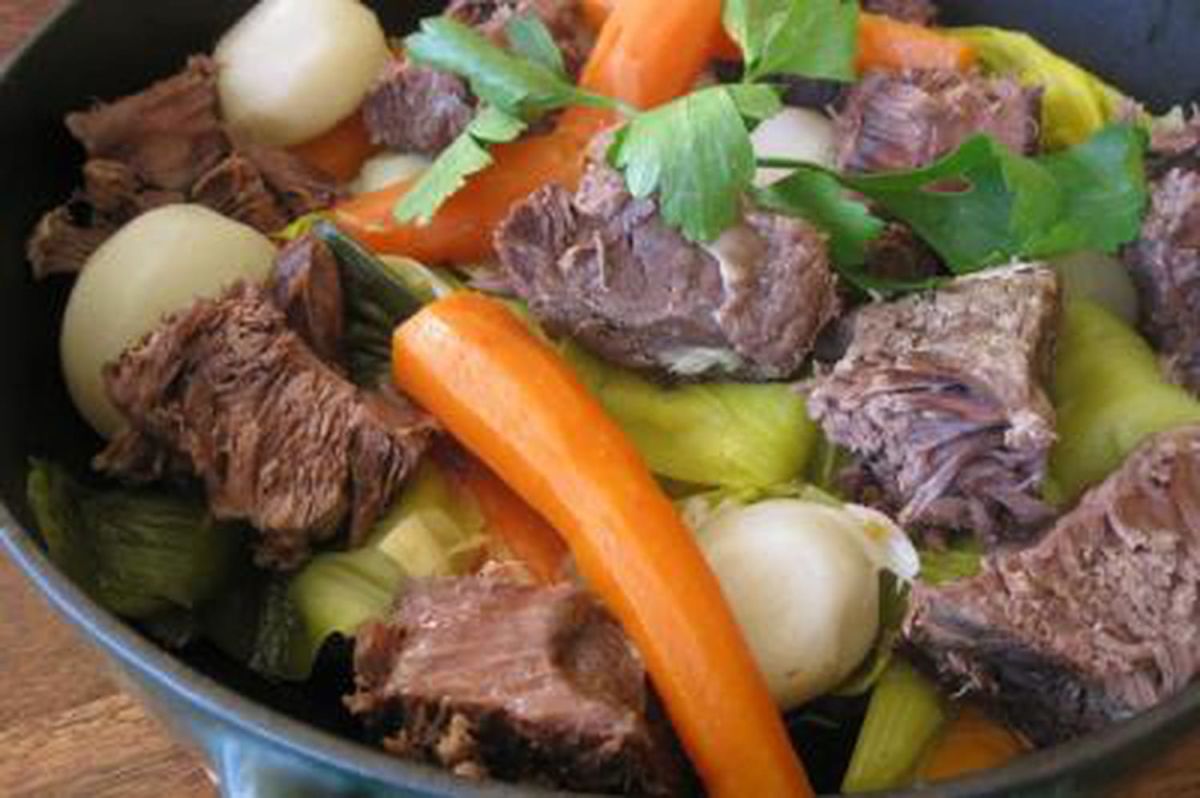 Redécouvrez les feuilles de céleri : recettes et astuces