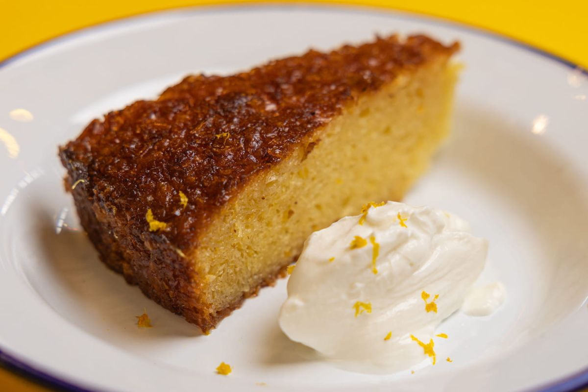 Un gâteau à l'orange qui révèle le secret d'un restaurateur grec