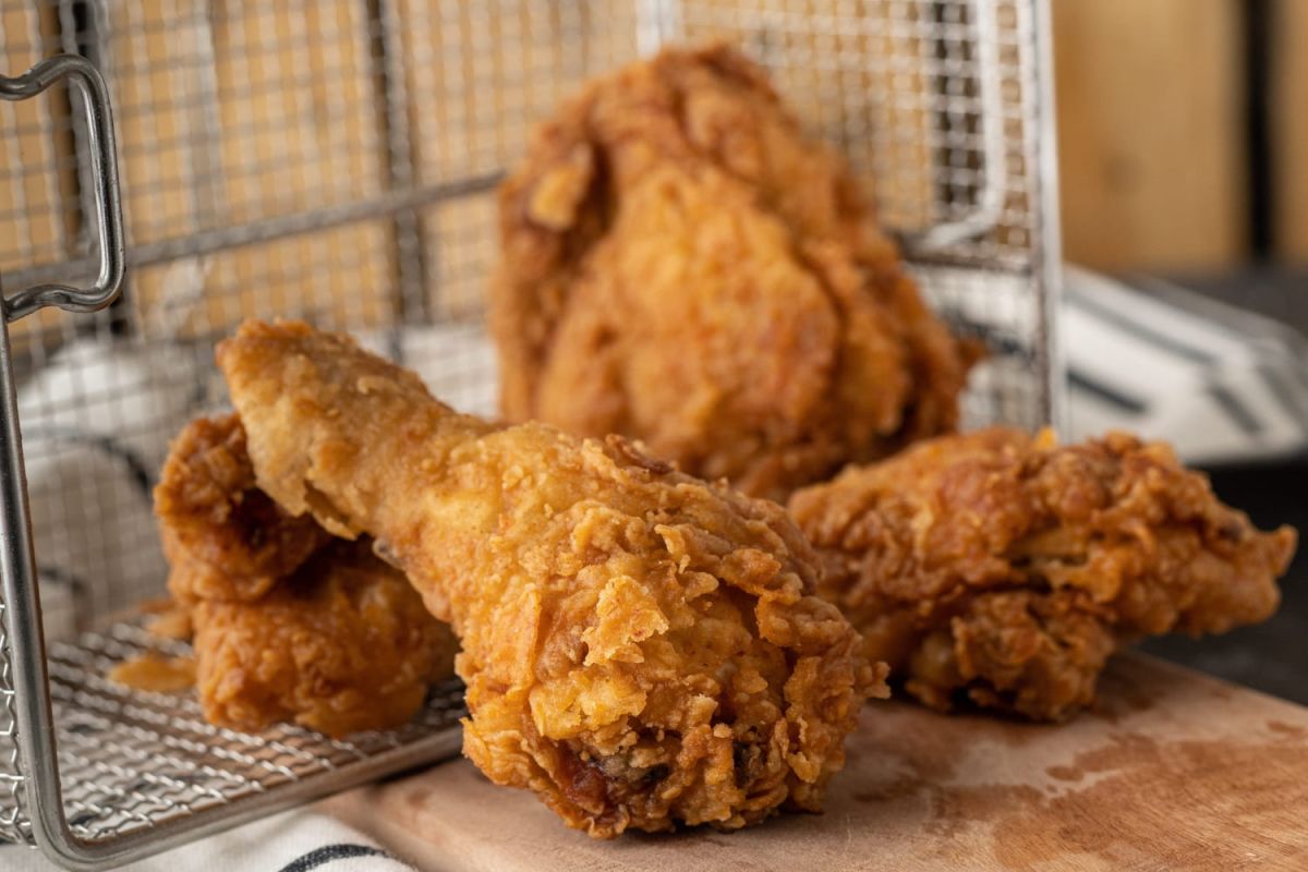 La recette surprise du poulet frit façon KFC par Julien Duboué
