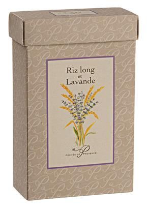 Réveillez vos plats avec du riz parfumé aux fleurs