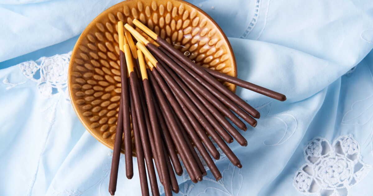 Des biscuits Mikado maison pour un goûter inoubliable