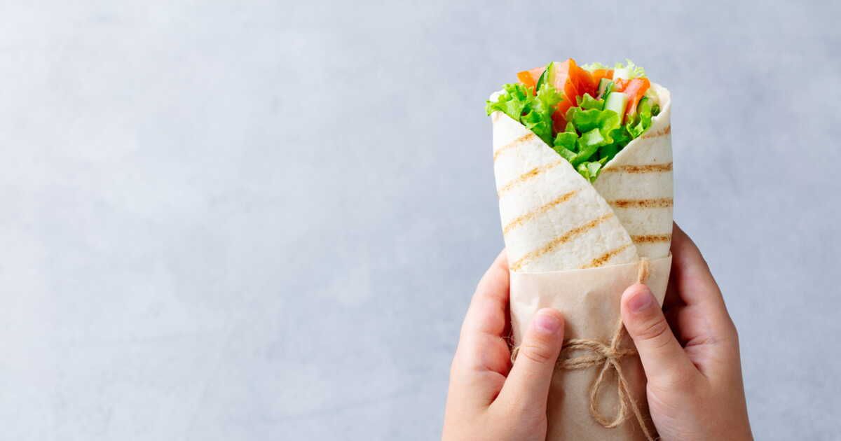 l'astuce de pliage de tortilla qui transforme la cuisine