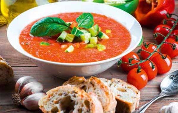 L'été dans votre assiette : découvrez les soupes froides