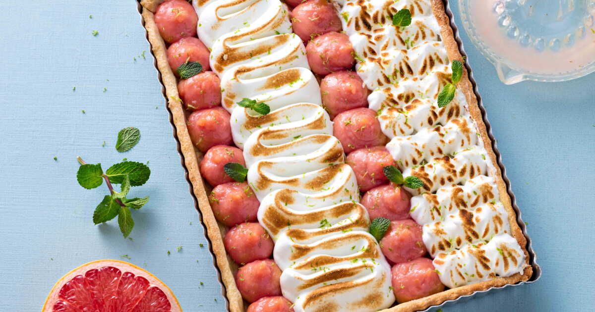 La tarte au pamplemousse rose meringuée : un délice acidulé à découvrir