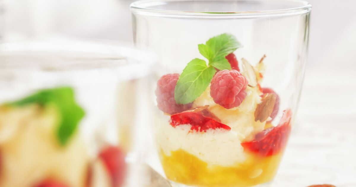 Découvrez la recette gourmande des fruits melba par Cyril Lignac